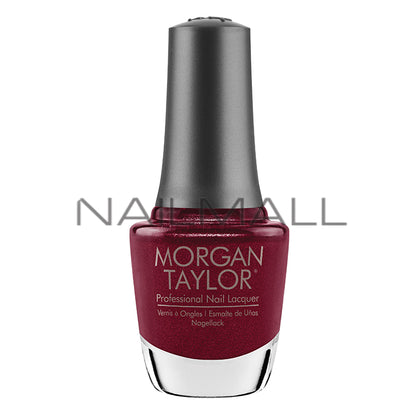 Morgan Taylor	Nail Lacquer	Winter 2023 - On My Wish List - 3110512	(Reddy to Jingle)