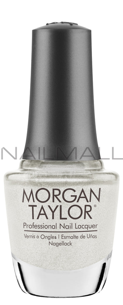 Morgan Taylor	Change of Pace	Nail Lacquer	Dew Me a Favor	3110494 