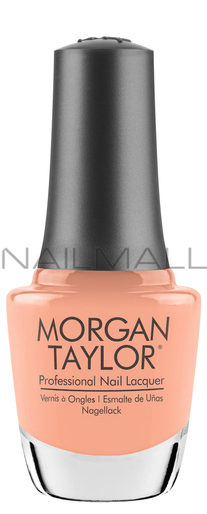 Morgan Taylor	Feel the Vibes		Nail Lacquer	It's My Moment	3110426 