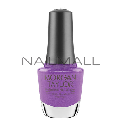 Morgan Taylor	Nail Lacquer	Winter 2023 - On My Wish List - 3110514	(Before My Berry Eyes) 